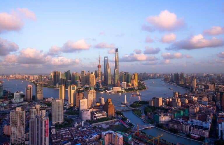 Shanghai, la nouvelle ville des lumières et des gratte-ciels
